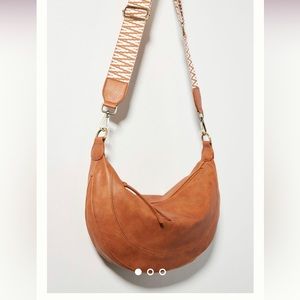 NWT - Urban Originals Luna Slouch Crossbody With Interchangable Straps